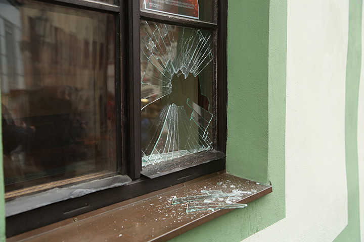 A2B Glass are able to board up broken windows while they are being repaired in Newington.